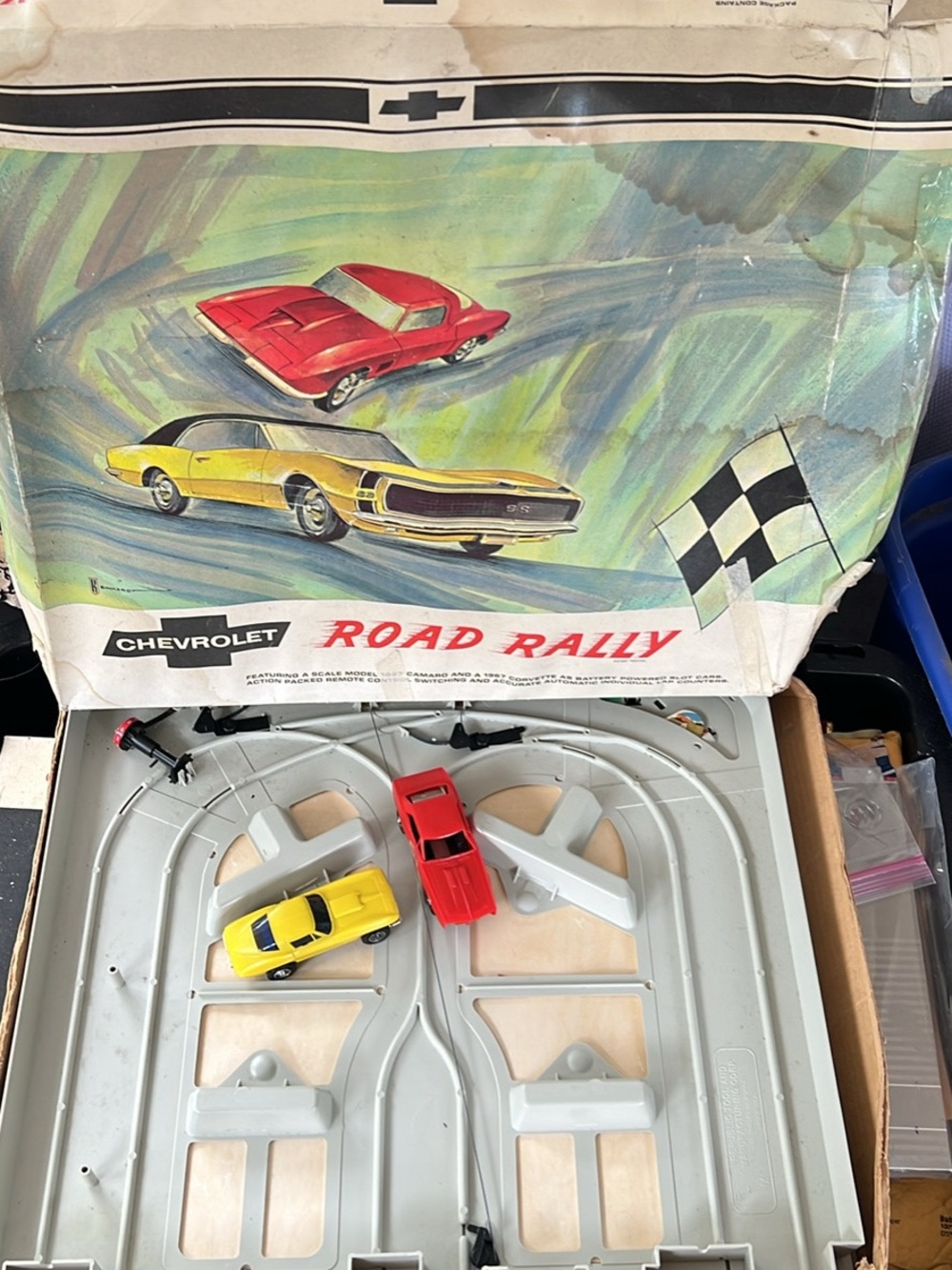 1967 Chevrolet road ralley slot car set with cars